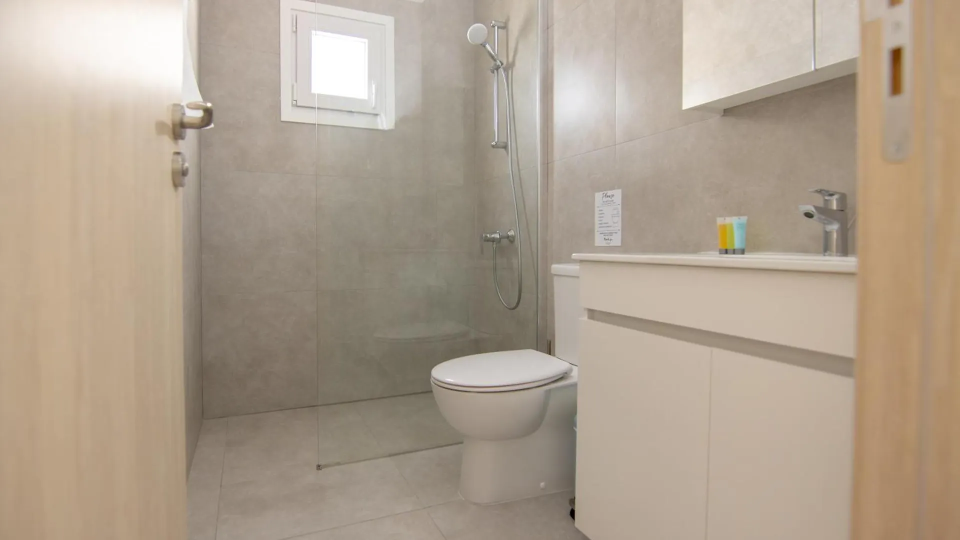 Phaedrus Living: Napa Blue Luxury Flat Apartment Ayia Napa